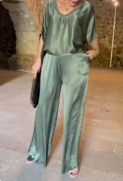 Elodie - Elegant 2-delt satinsæt